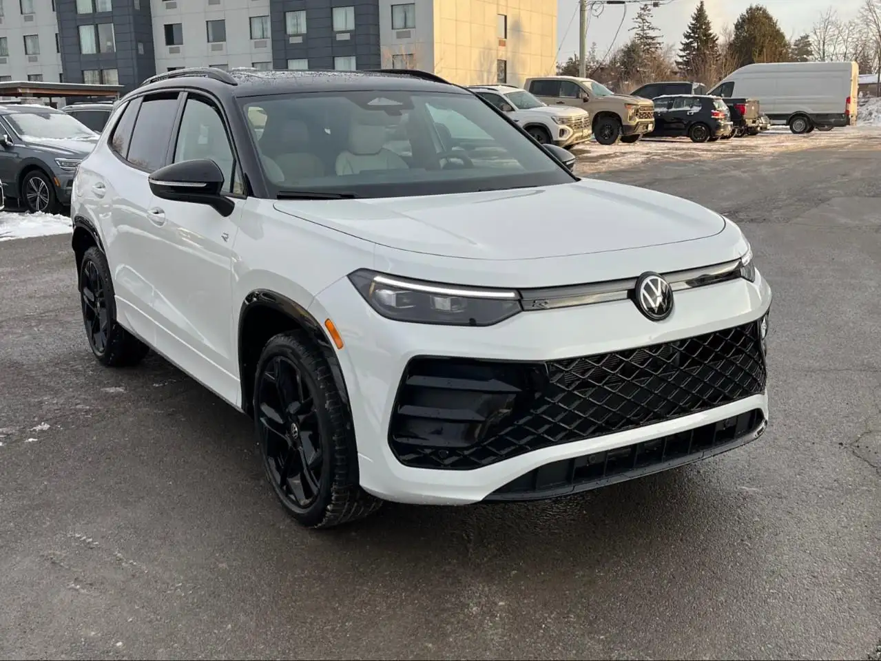Volkswagen Tiguan снимка Volkswagen Tiguan