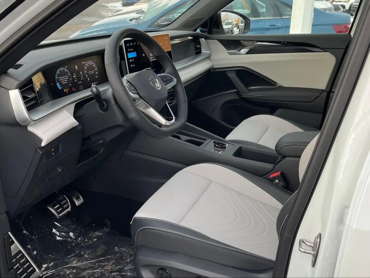 Volkswagen Tiguan снимка Volkswagen Tiguan