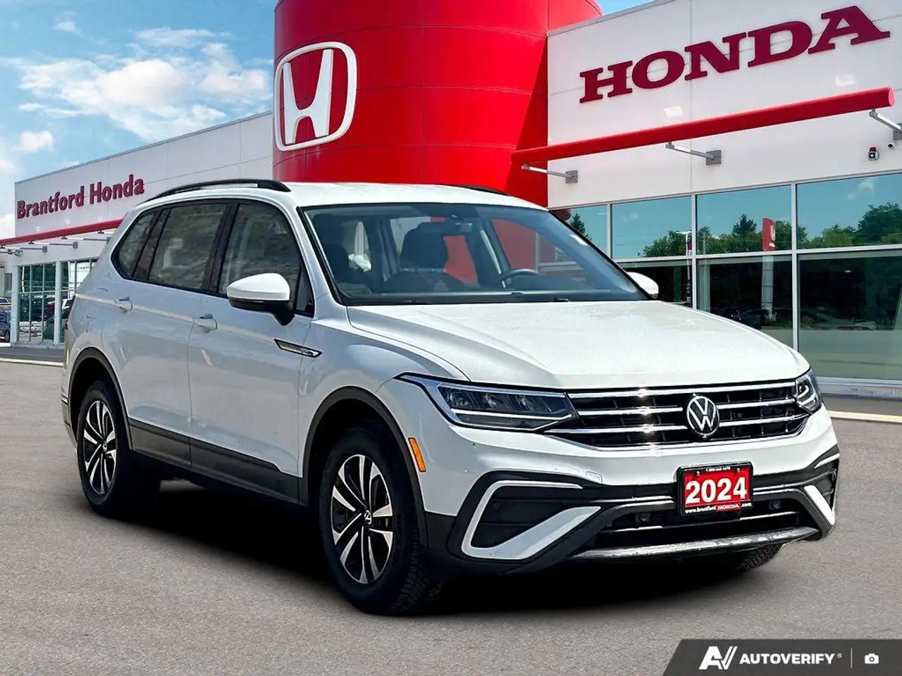 Volkswagen Tiguan снимка Volkswagen Tiguan