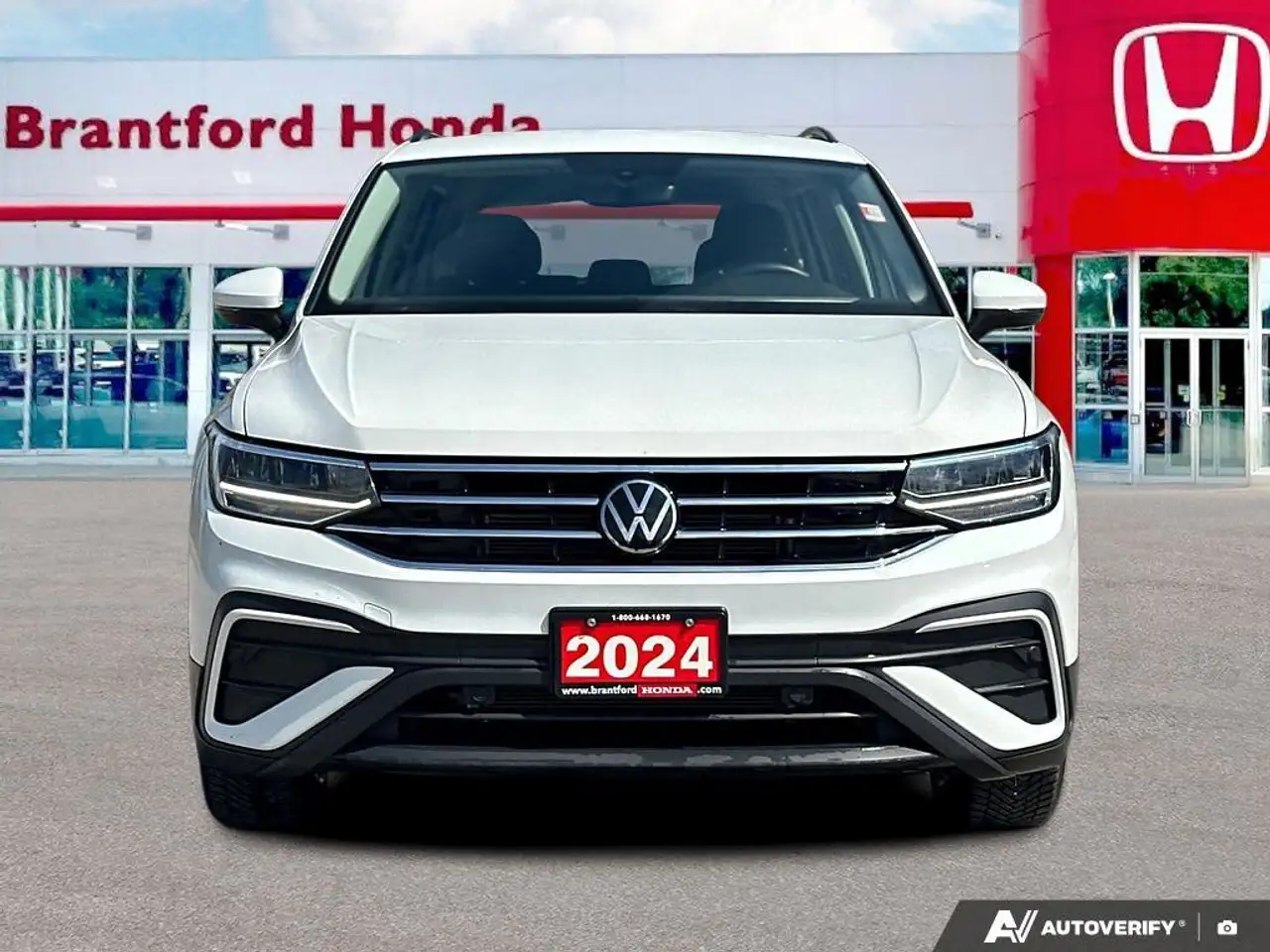 Volkswagen Tiguan снимка Volkswagen Tiguan