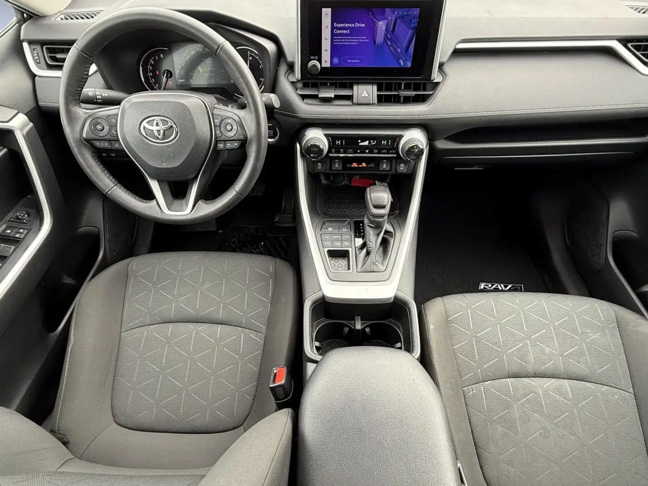 Toyota RAV 4 photo Toyota RAV 4