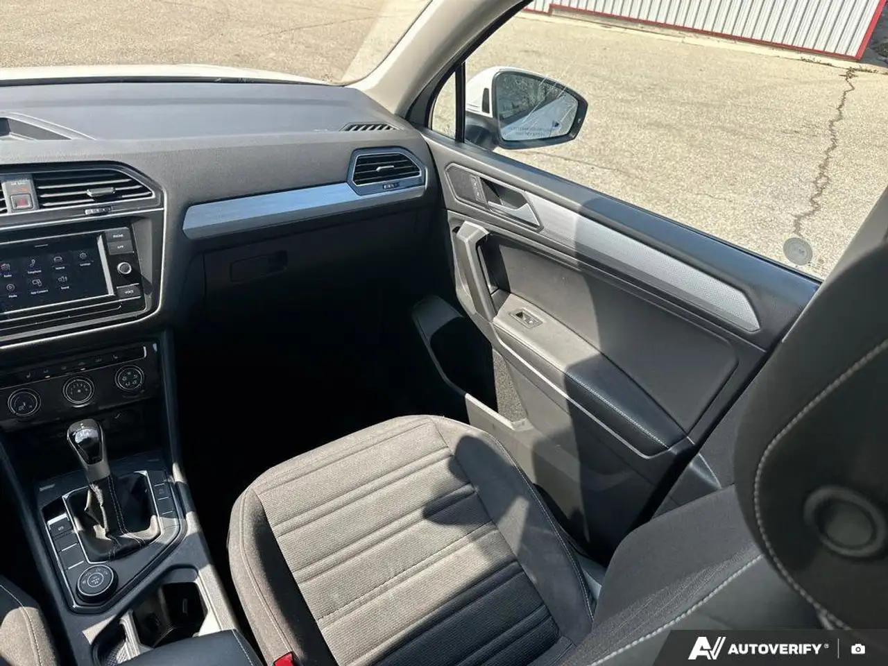 Volkswagen Tiguan снимка Volkswagen Tiguan