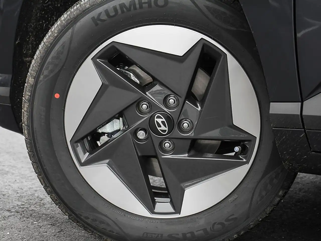 Hyundai KONA photo Hyundai KONA