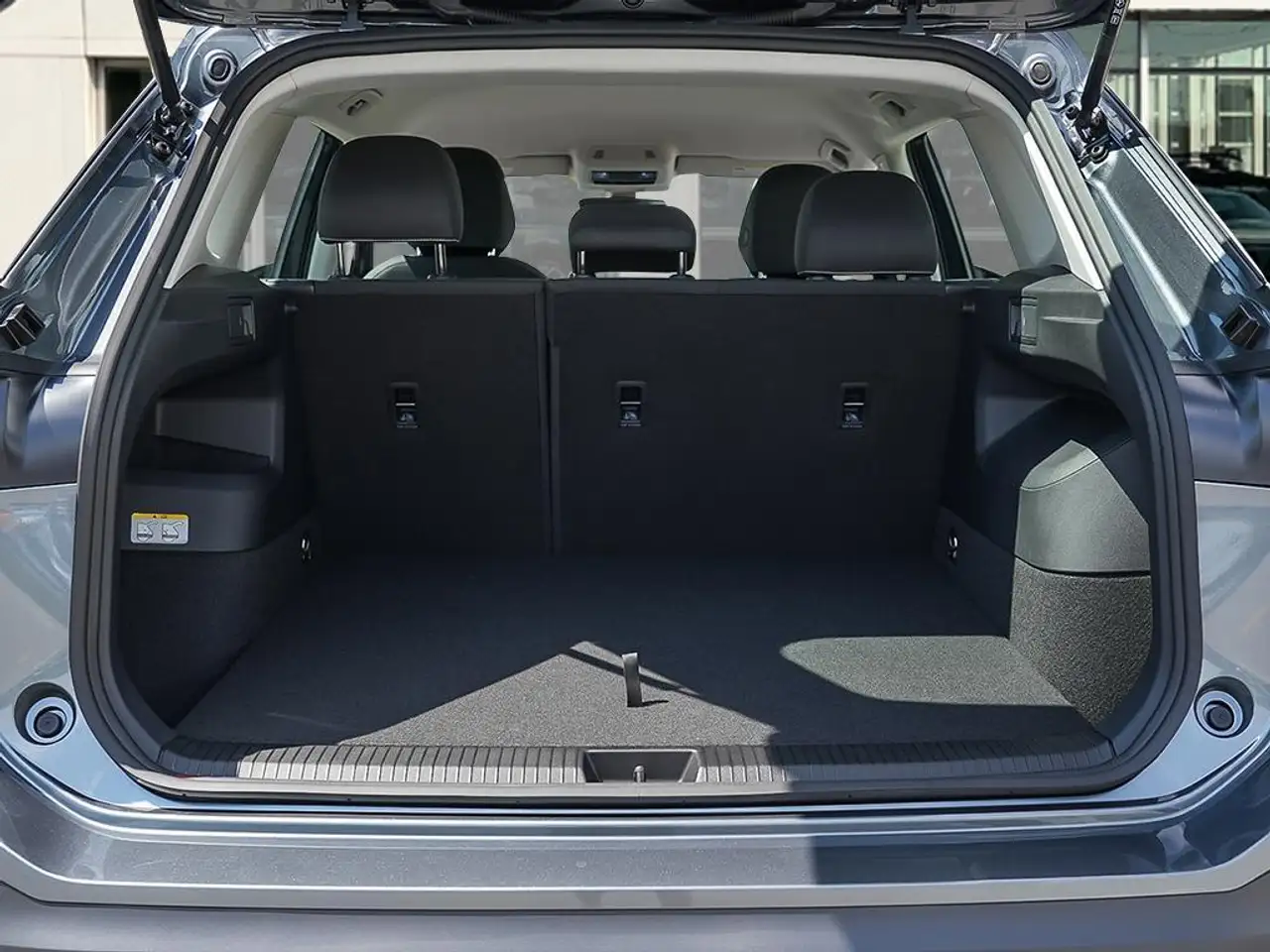 Volkswagen Tiguan photo Volkswagen Tiguan