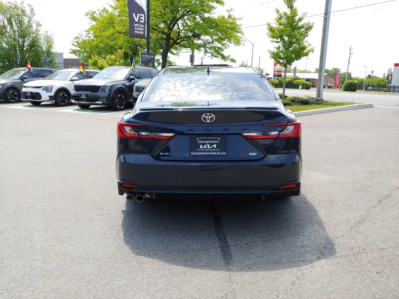 Toyota Camry photo Toyota Camry