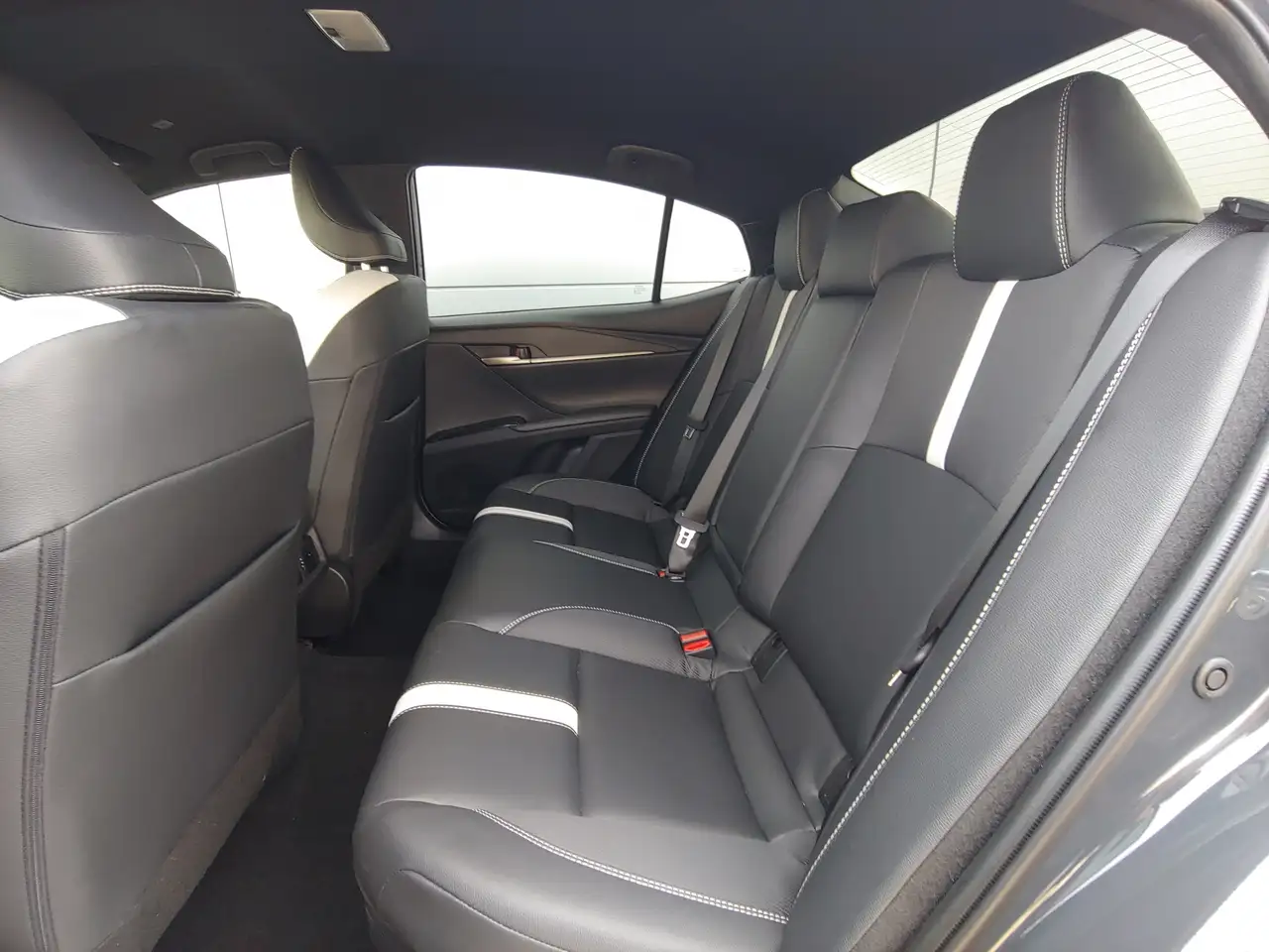 Toyota Camry photo Toyota Camry