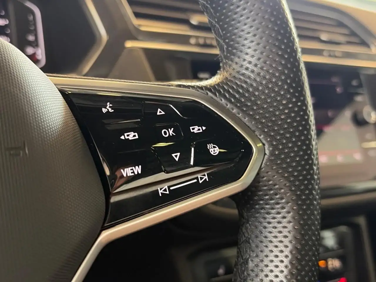 Volkswagen Tiguan снимка Volkswagen Tiguan