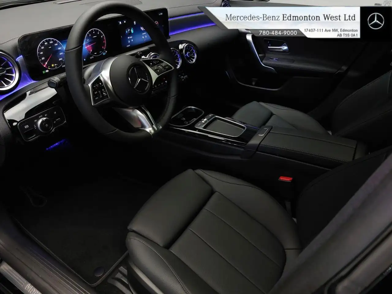 Mercedes-Benz CLA снимка Mercedes-Benz CLA