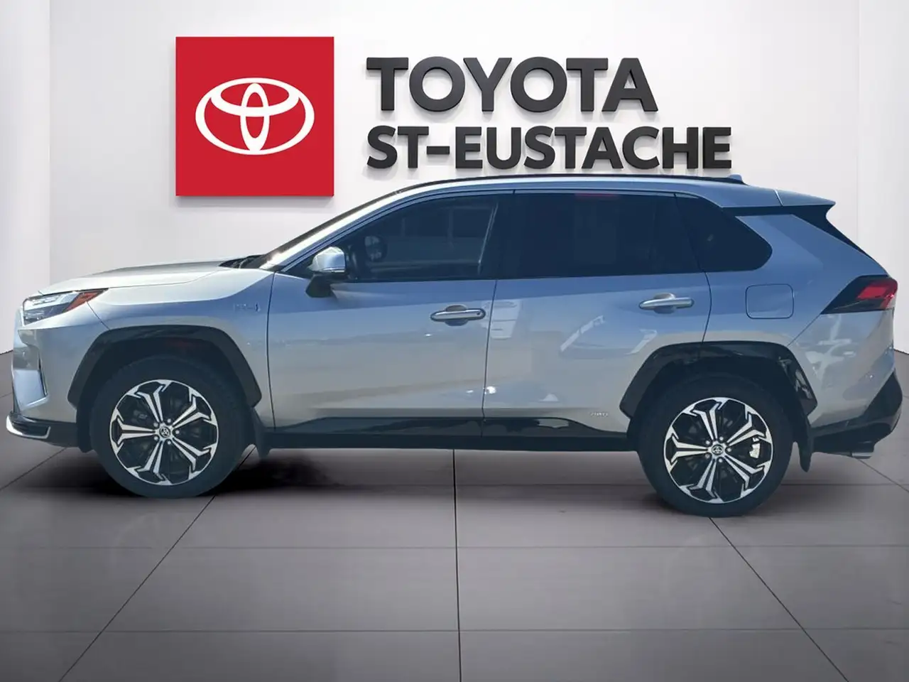 Toyota RAV 4 Prime fotografie Toyota RAV 4 Prime
