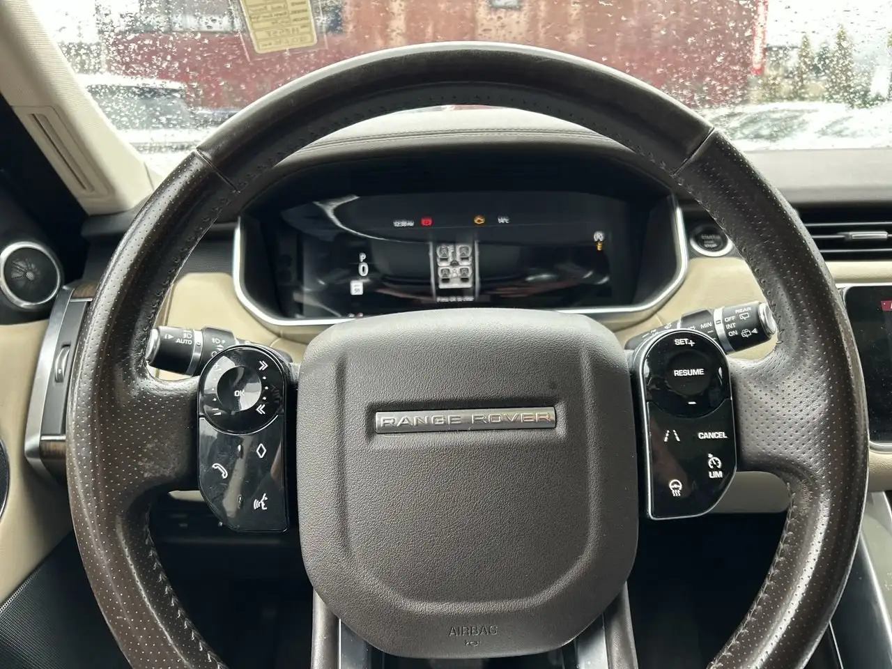 Land Rover Range Rover Sport снимка Land Rover Range Rover Sport