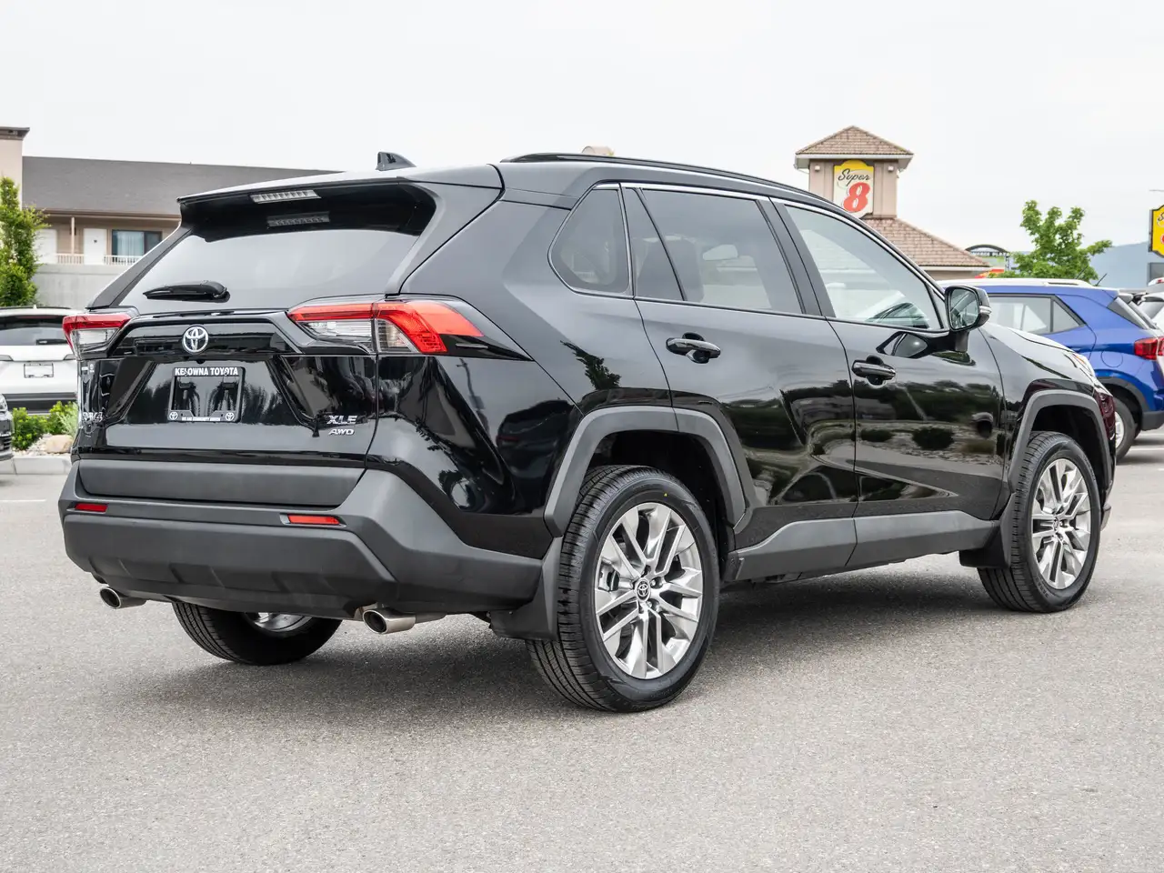 Toyota RAV 4 photo Toyota RAV 4