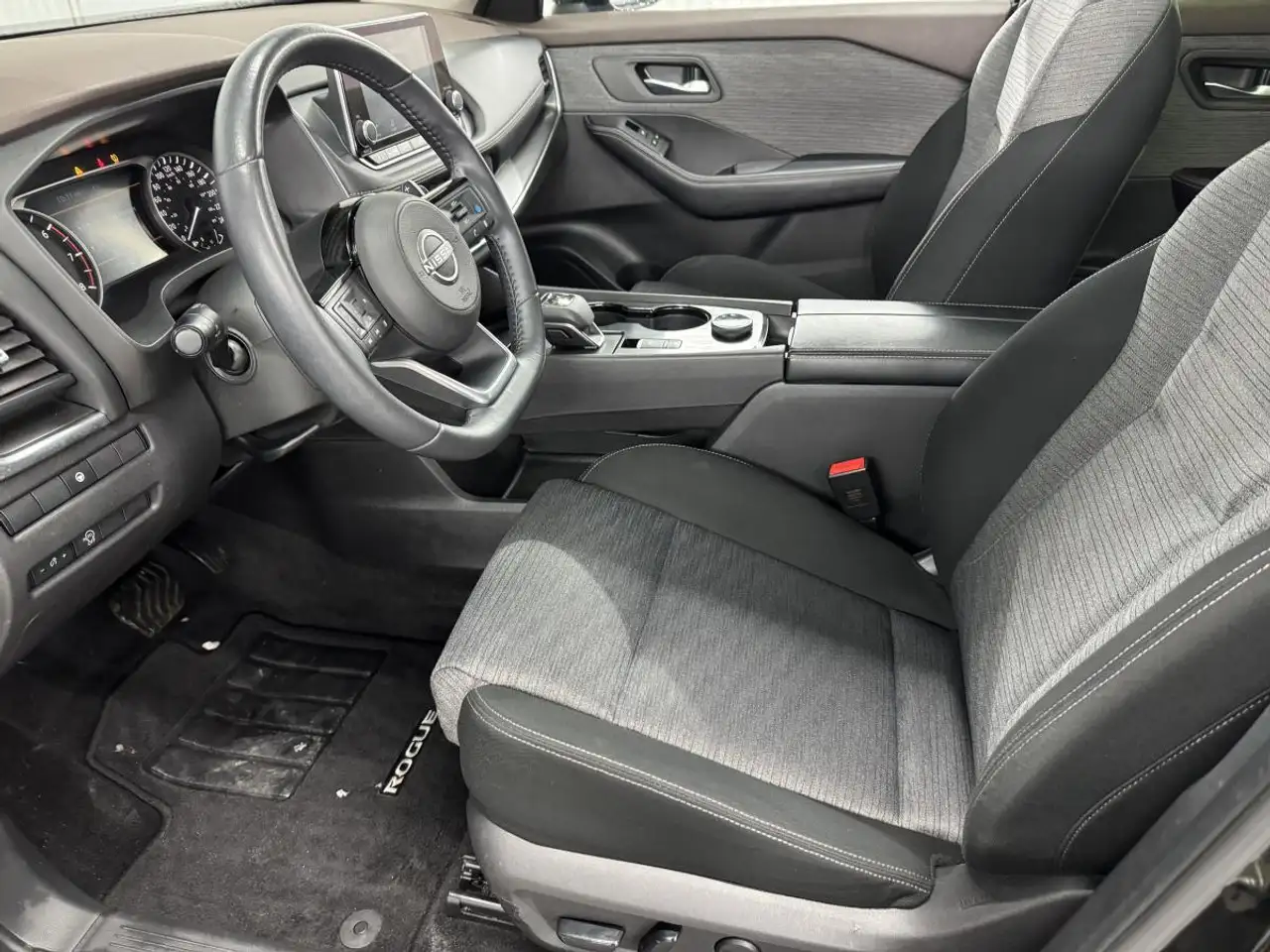 Nissan Rogue photo Nissan Rogue