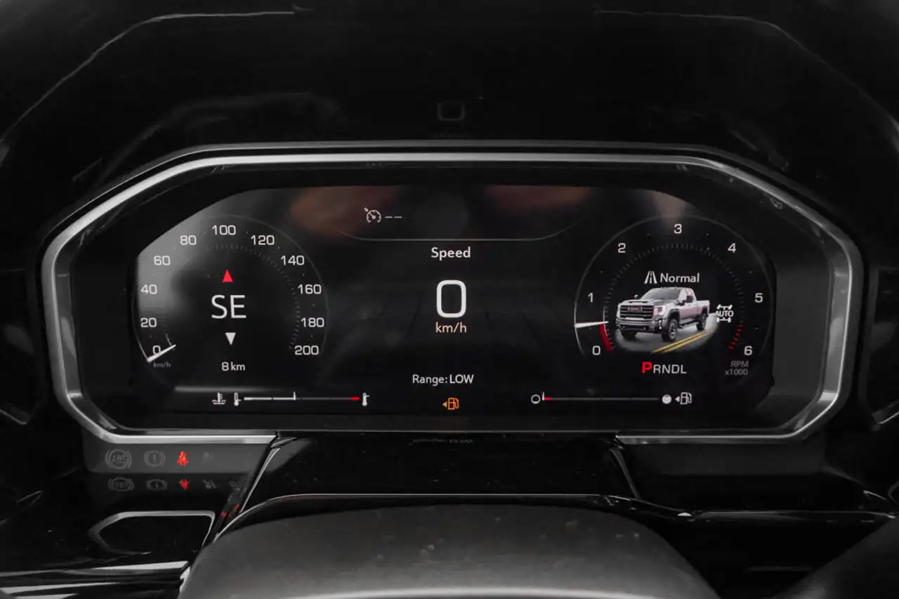 GMC Sierra 3500HD снимка GMC Sierra 3500HD
