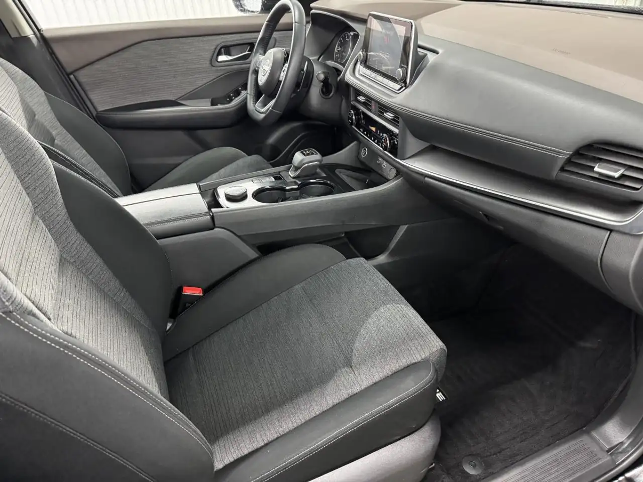 Nissan Rogue photo Nissan Rogue