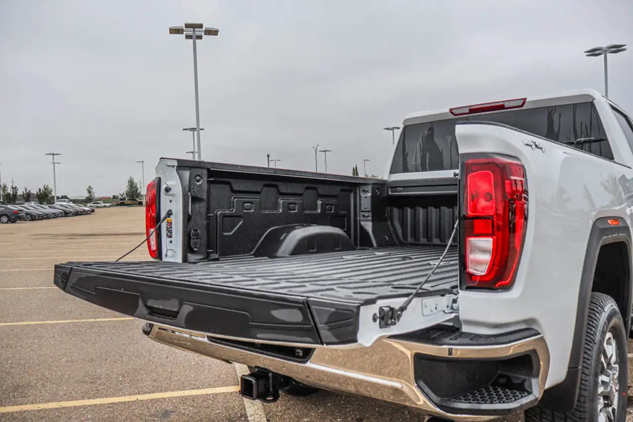 GMC Sierra 3500HD photo GMC Sierra 3500HD