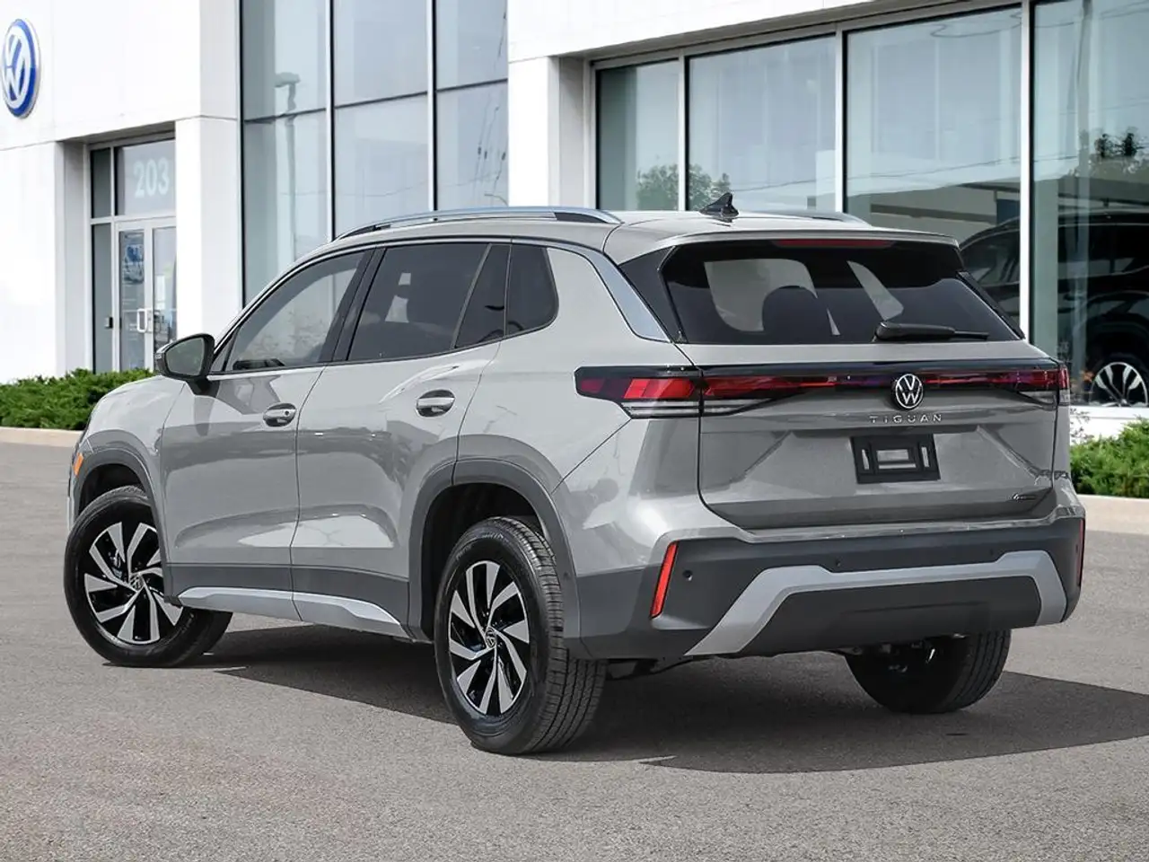 Volkswagen Tiguan снимка Volkswagen Tiguan