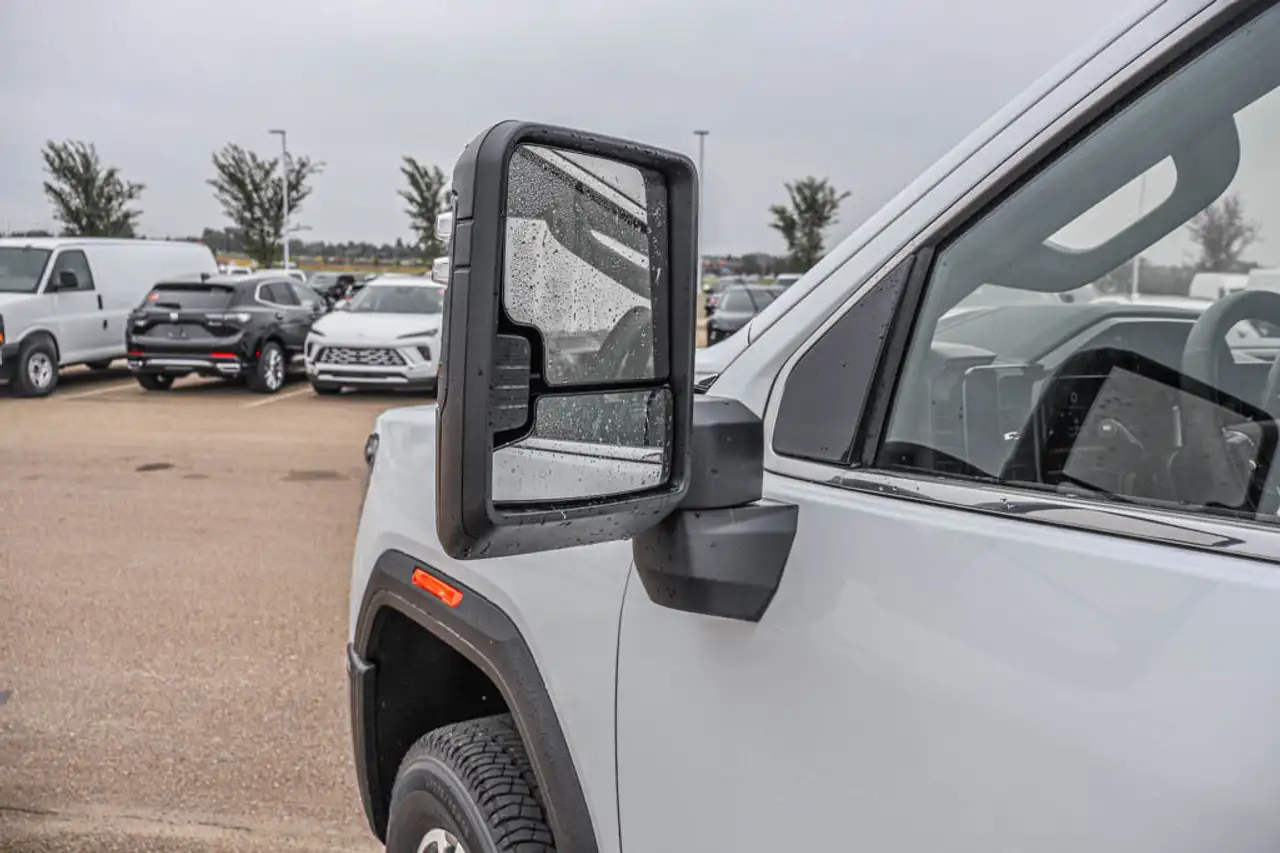 GMC Sierra 3500HD photo GMC Sierra 3500HD