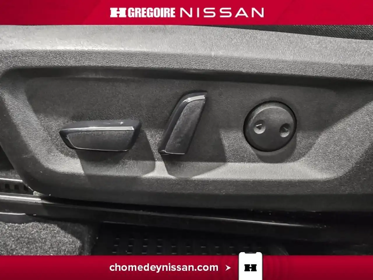 Nissan Rogue fotografie Nissan Rogue