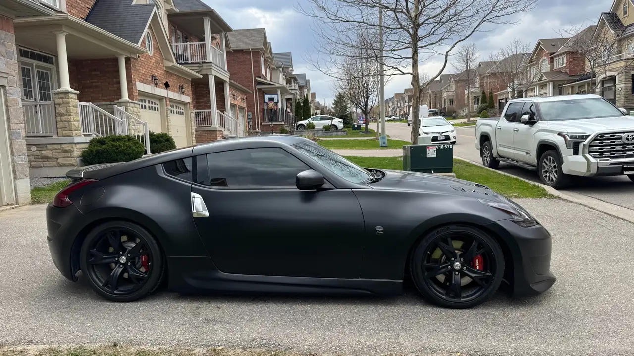 Nissan 370Z снимка Nissan 370Z