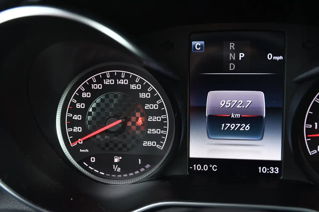Mercedes-Benz GLC photo Mercedes-Benz GLC