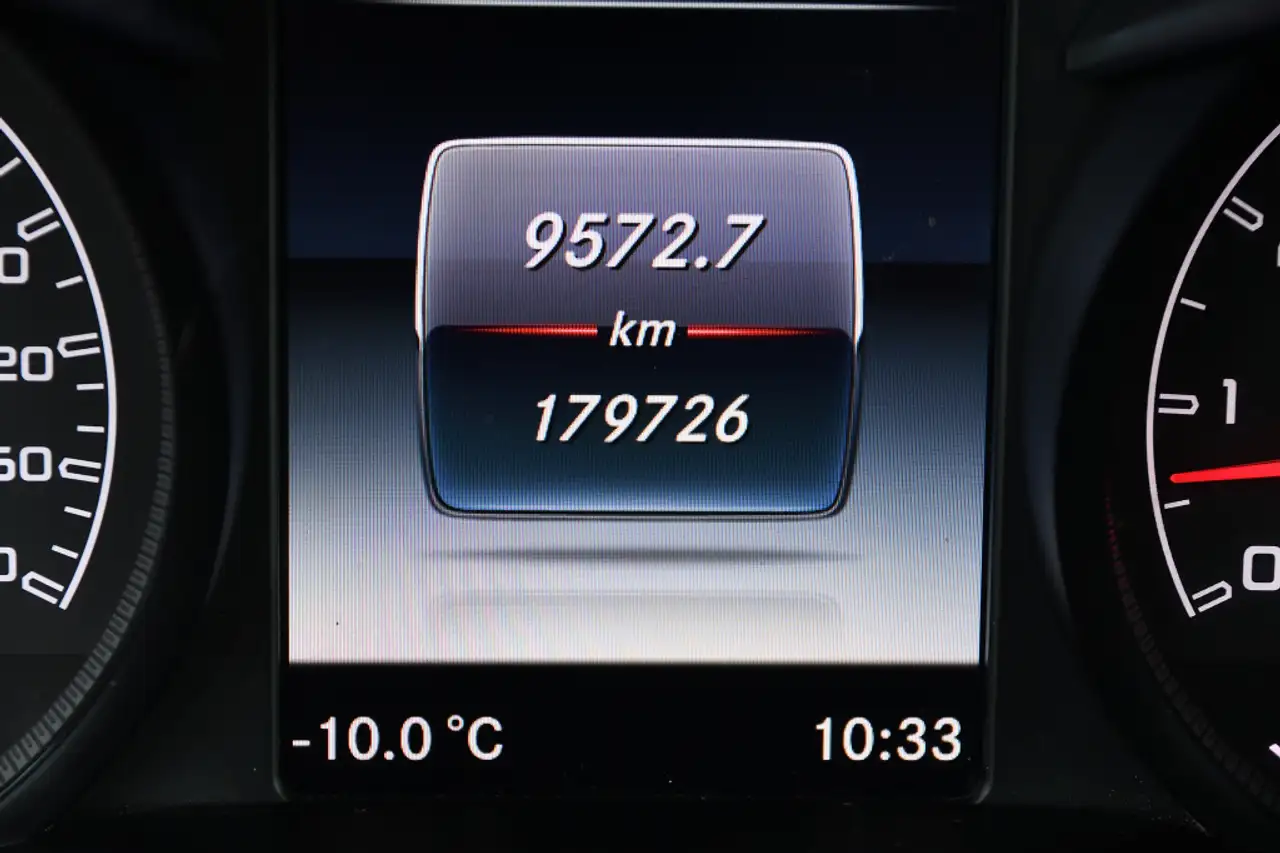 Mercedes-Benz GLC photo Mercedes-Benz GLC