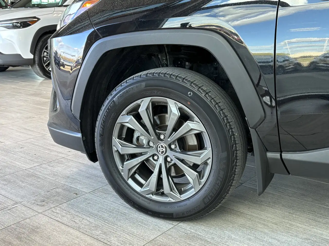 Toyota RAV 4 снимка Toyota RAV 4