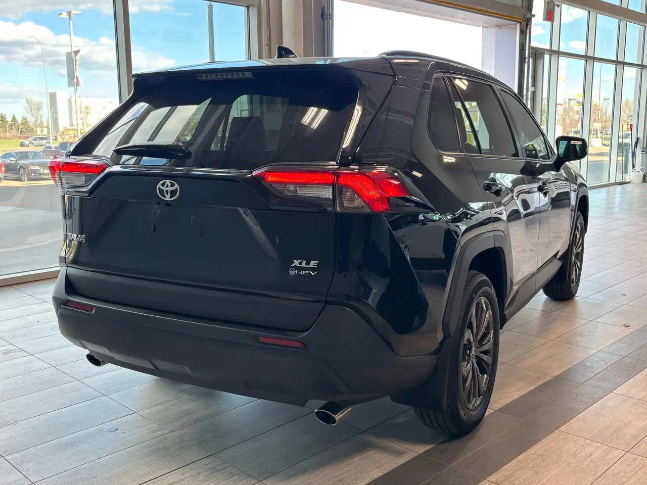 Toyota RAV 4 снимка Toyota RAV 4