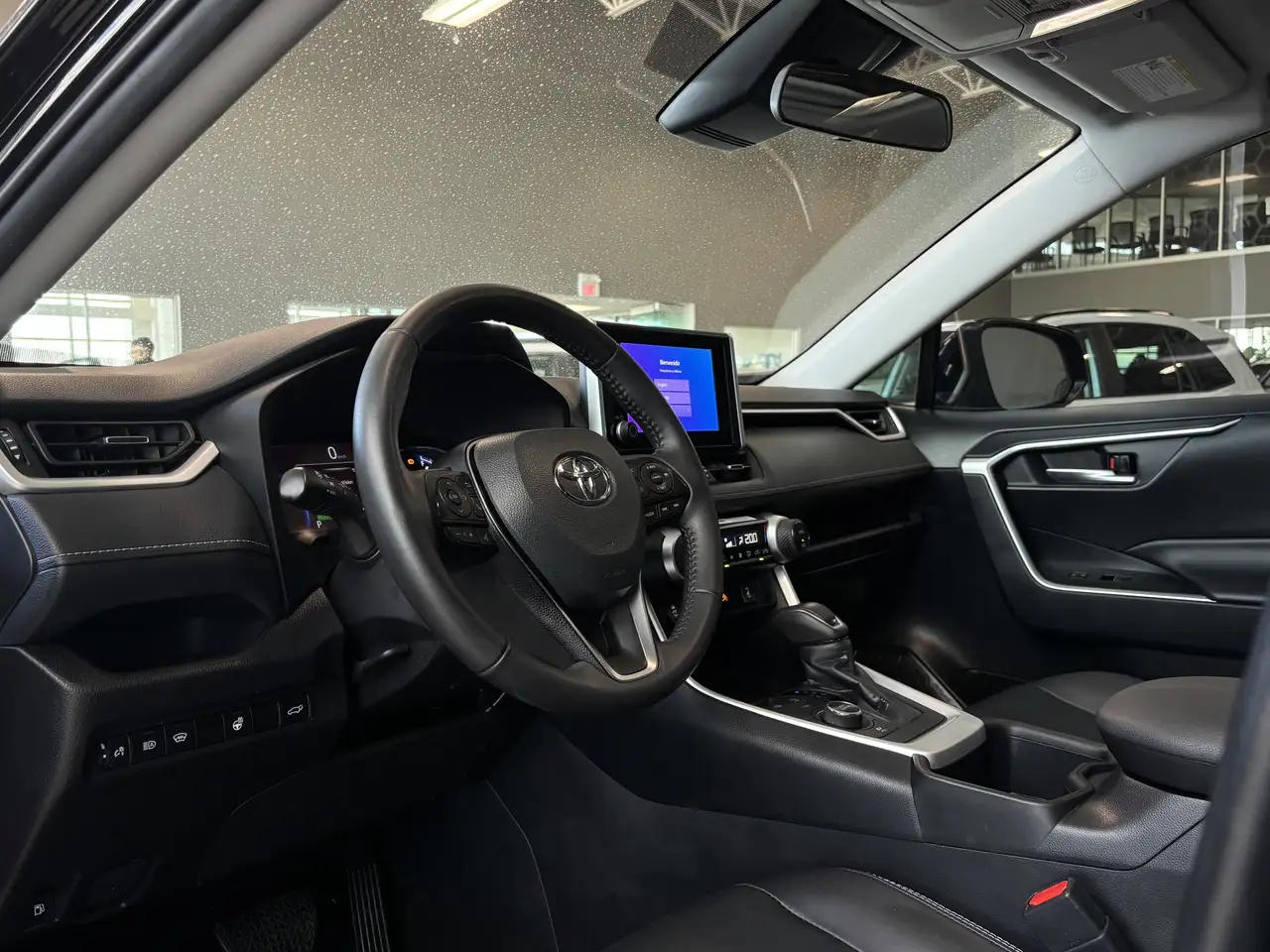 Toyota RAV 4 снимка Toyota RAV 4