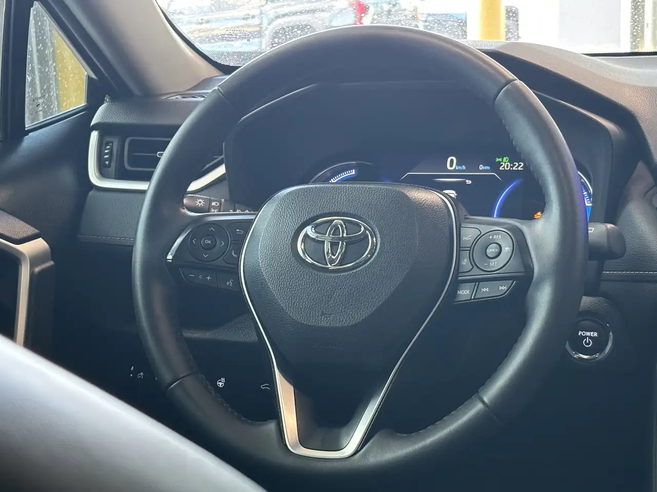 Toyota RAV 4 снимка Toyota RAV 4
