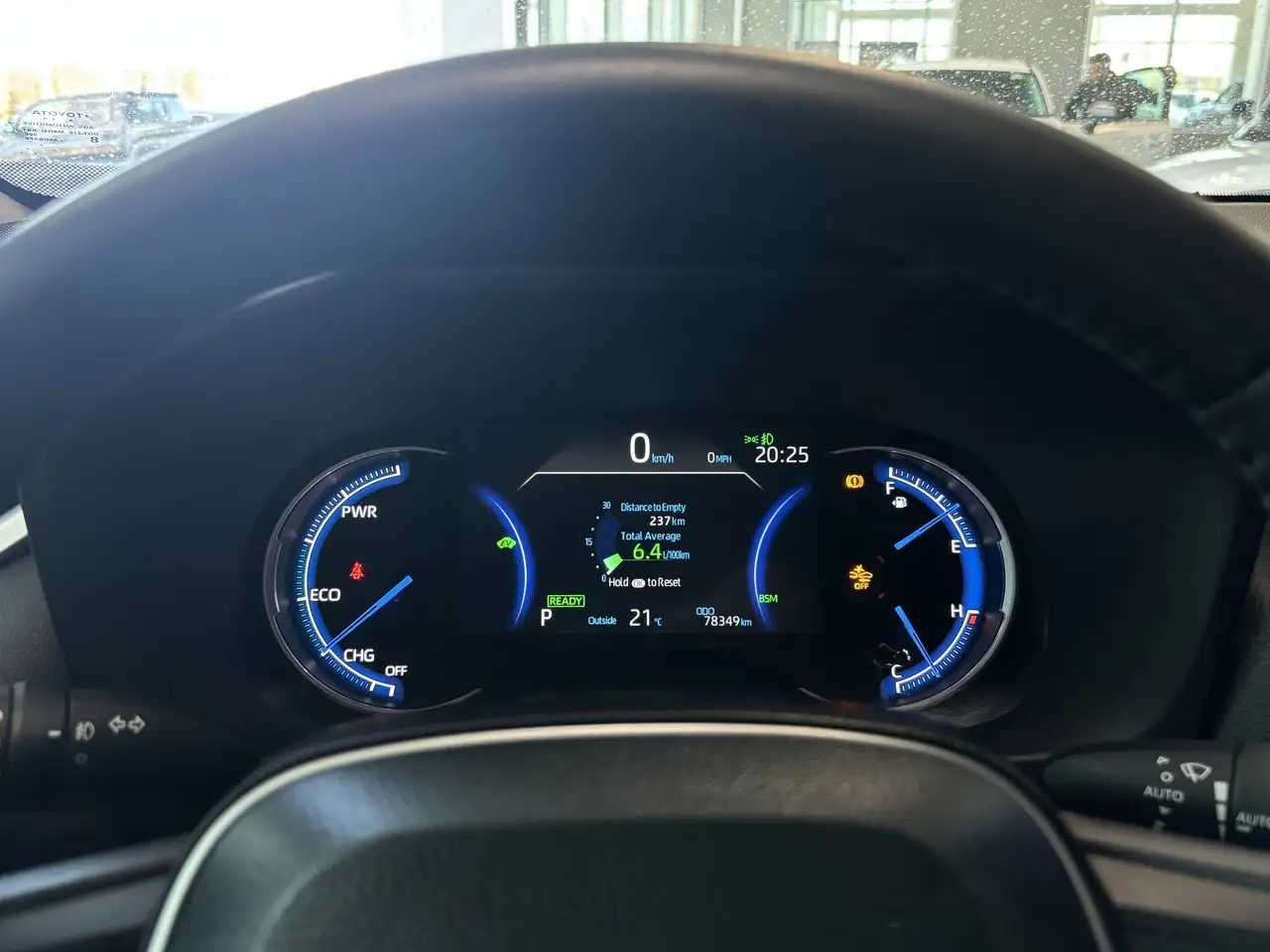 Toyota RAV 4 снимка Toyota RAV 4