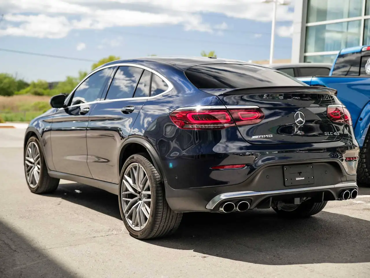 Mercedes-Benz GLC снимка Mercedes-Benz GLC