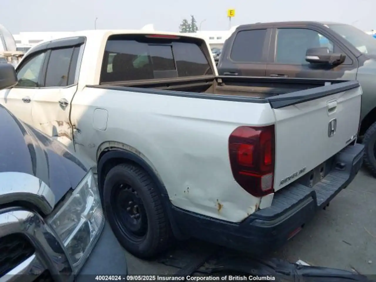 Honda Ridgeline photo Honda Ridgeline