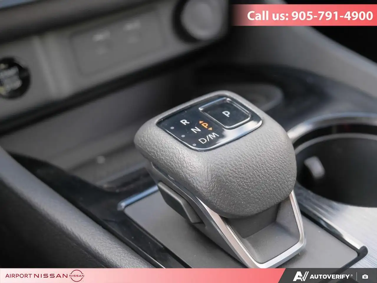 Nissan Rogue fotografie Nissan Rogue