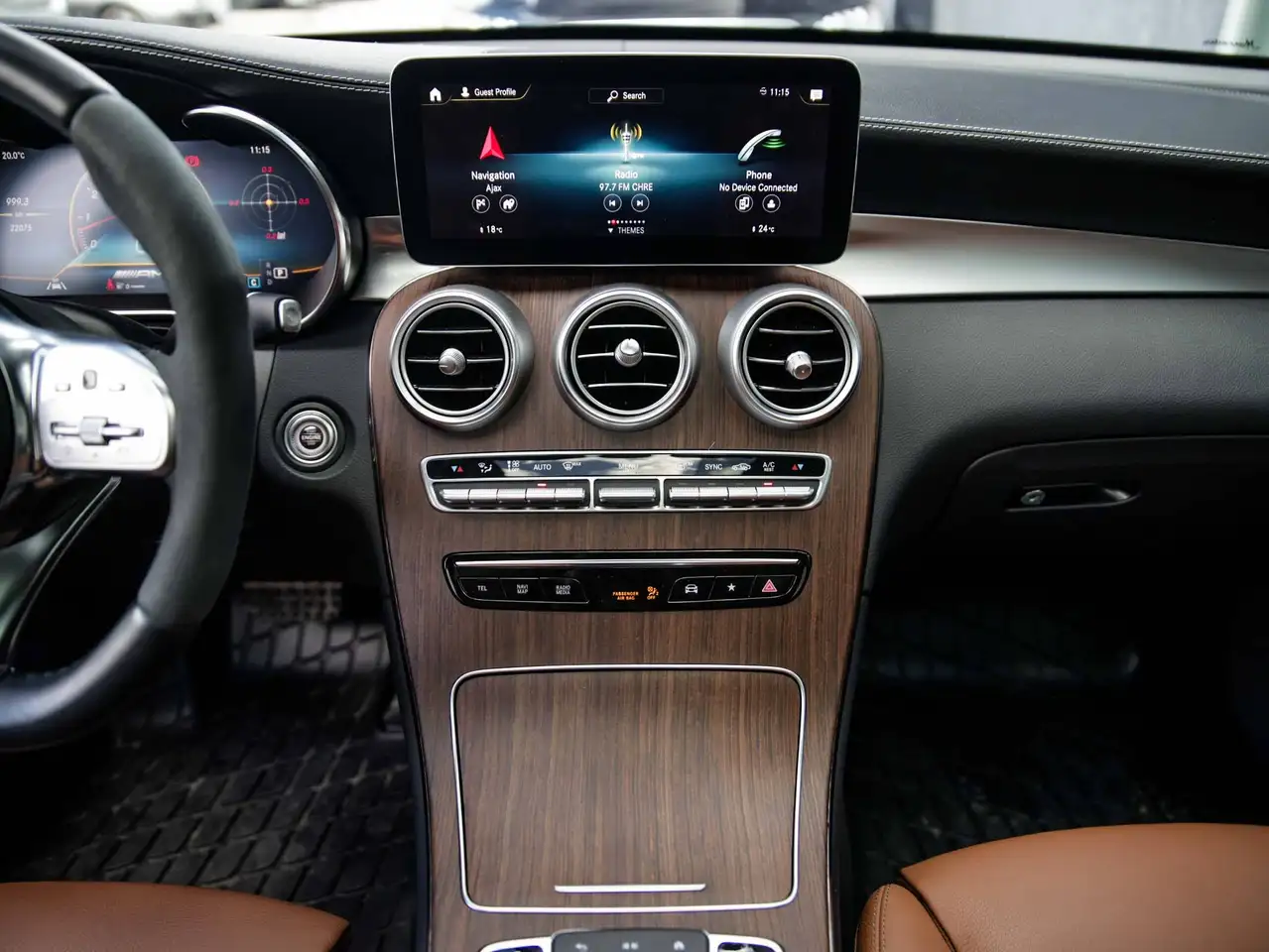 Mercedes-Benz GLC снимка Mercedes-Benz GLC