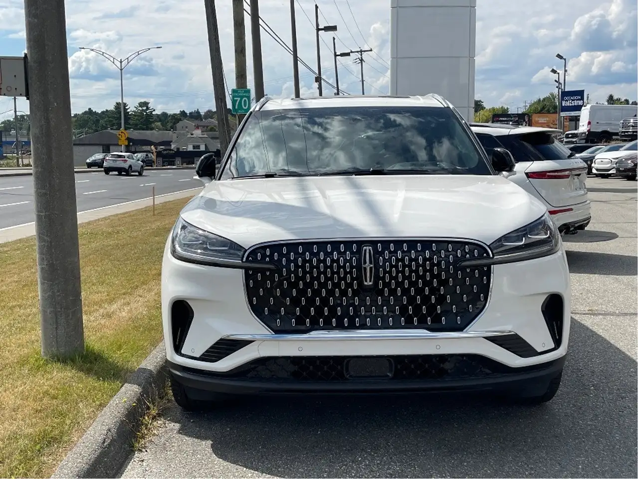 Lincoln Aviator снимка Lincoln Aviator