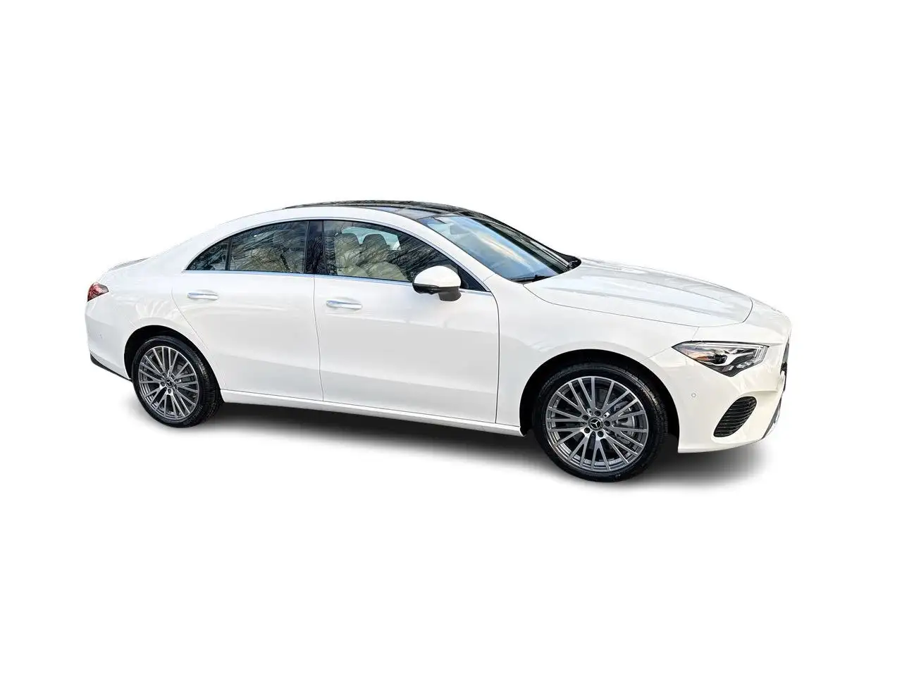 Mercedes-Benz CLA снимка Mercedes-Benz CLA