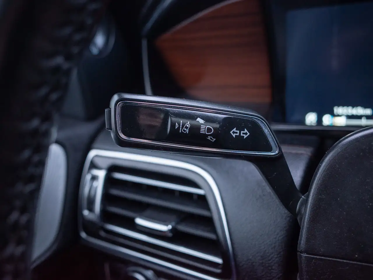 Lincoln Navigator photo Lincoln Navigator