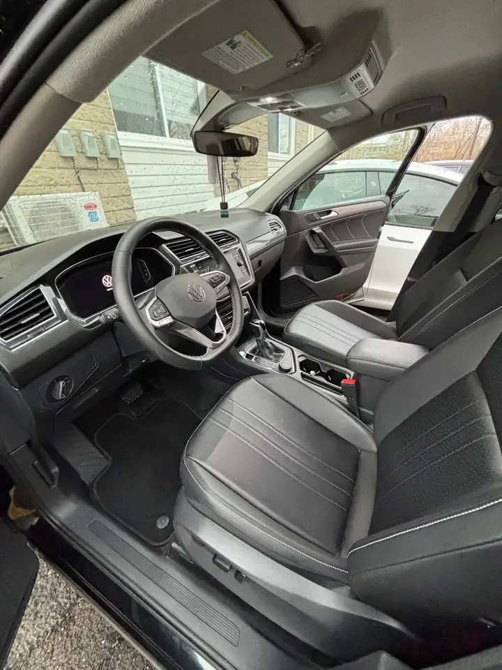 Volkswagen Tiguan photo Volkswagen Tiguan