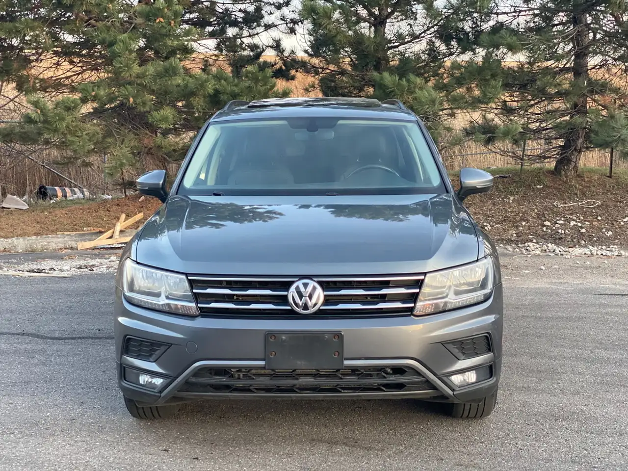 Volkswagen Tiguan снимка Volkswagen Tiguan