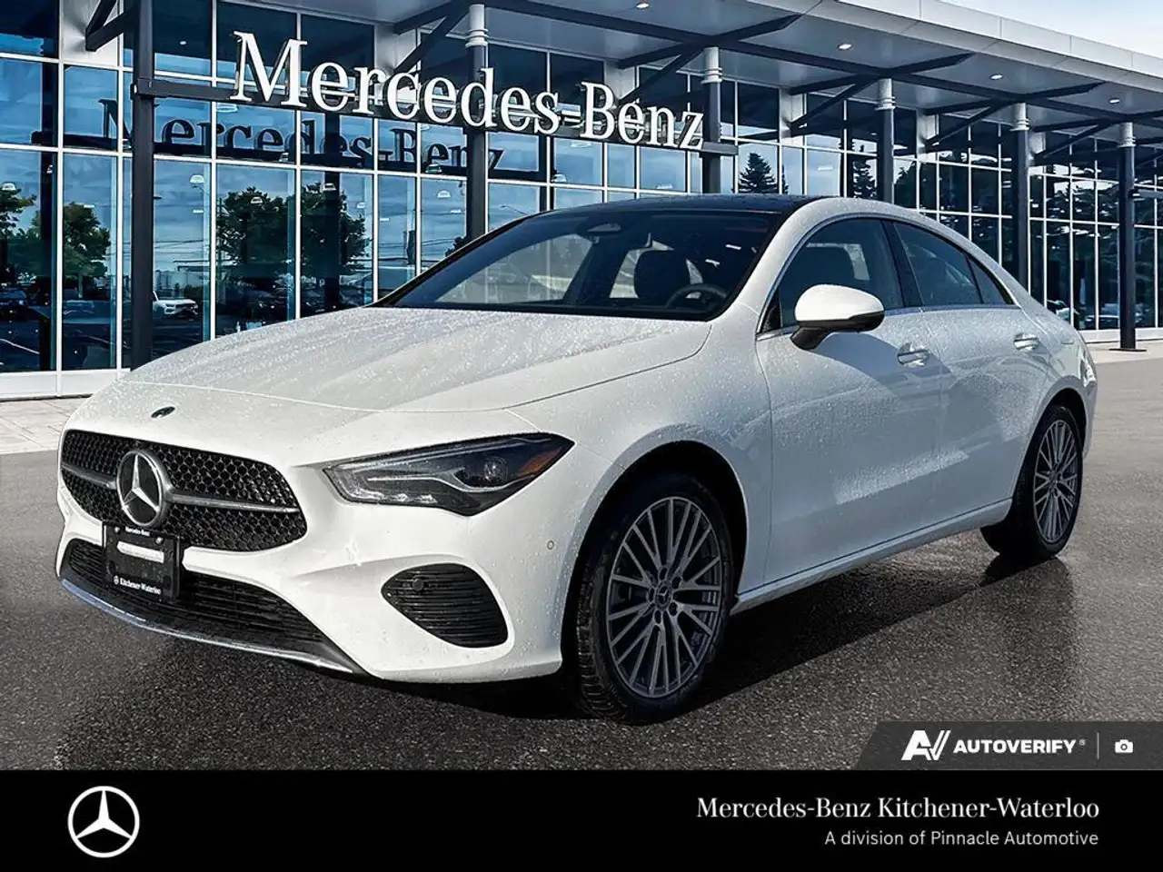 Mercedes-Benz CLA снимка Mercedes-Benz CLA