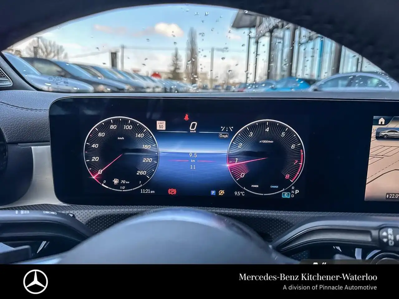 Mercedes-Benz CLA снимка Mercedes-Benz CLA