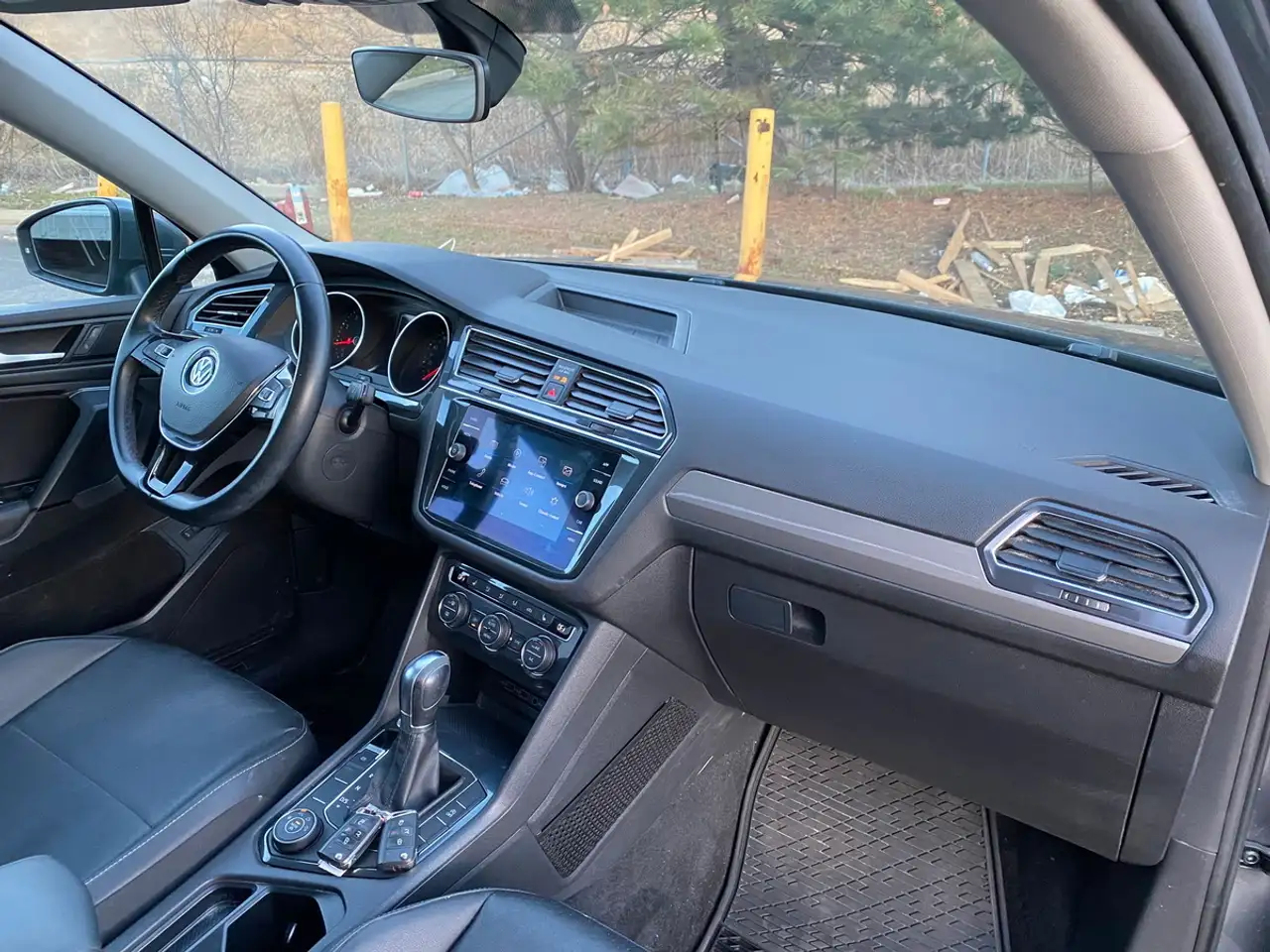 Volkswagen Tiguan снимка Volkswagen Tiguan