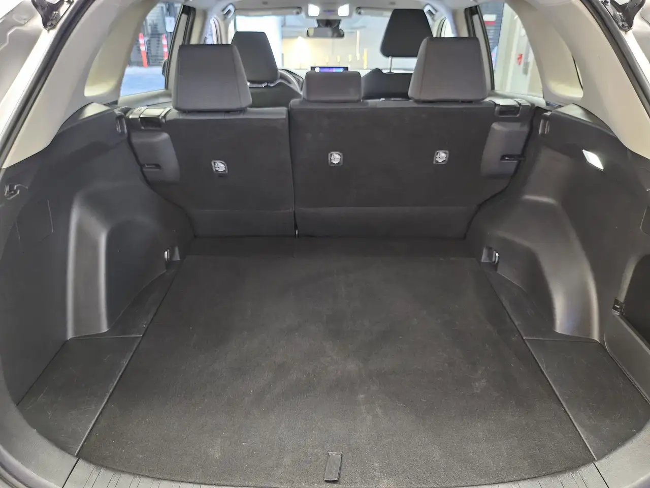 Toyota RAV 4 photo Toyota RAV 4