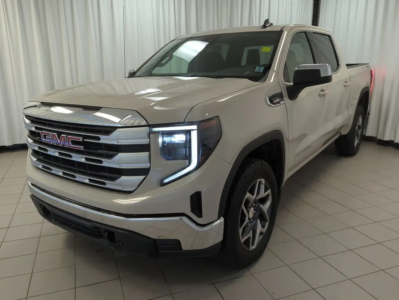 GMC Sierra 1500 fotografie GMC Sierra 1500
