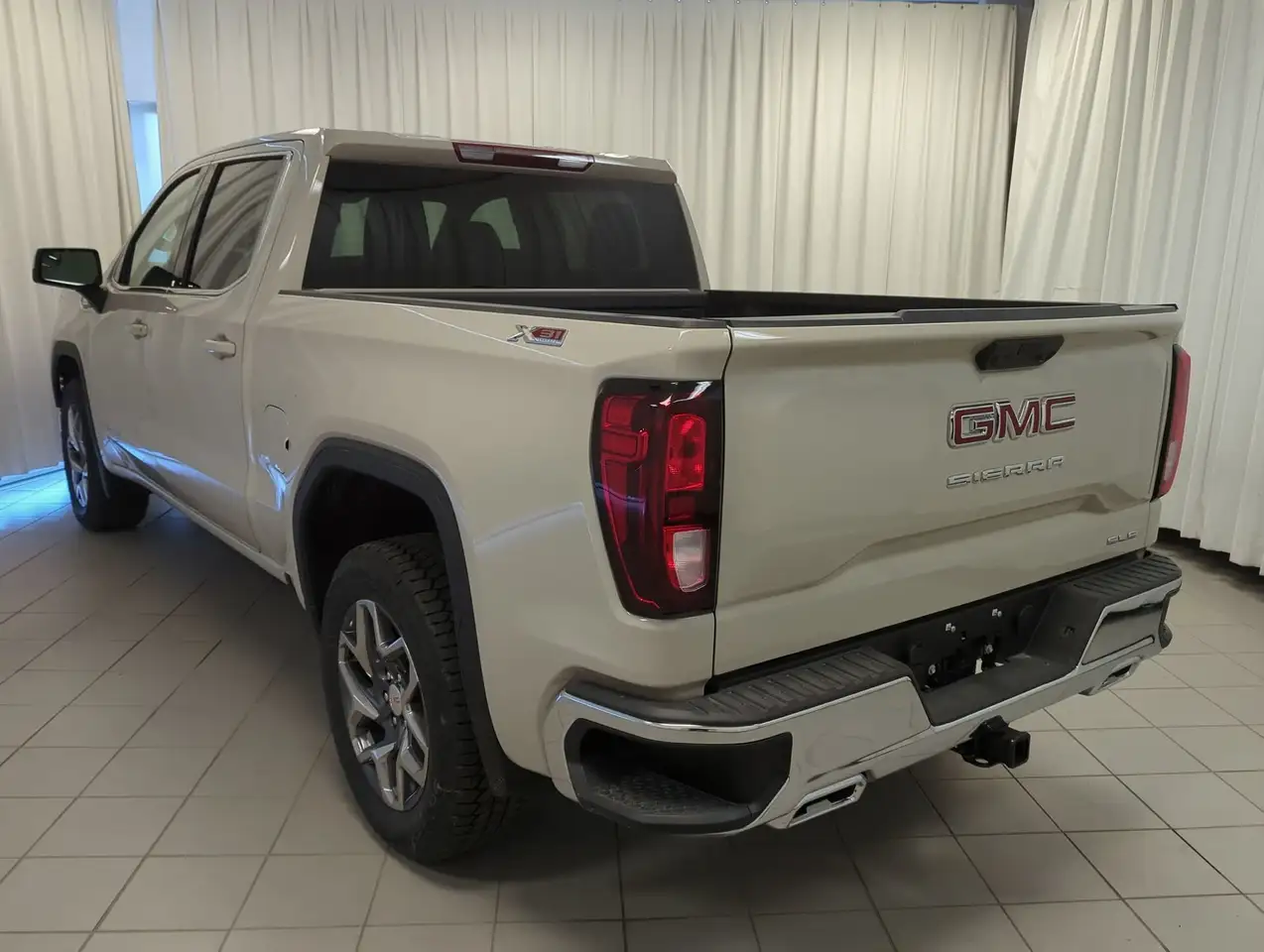 GMC Sierra 1500 fotografie GMC Sierra 1500