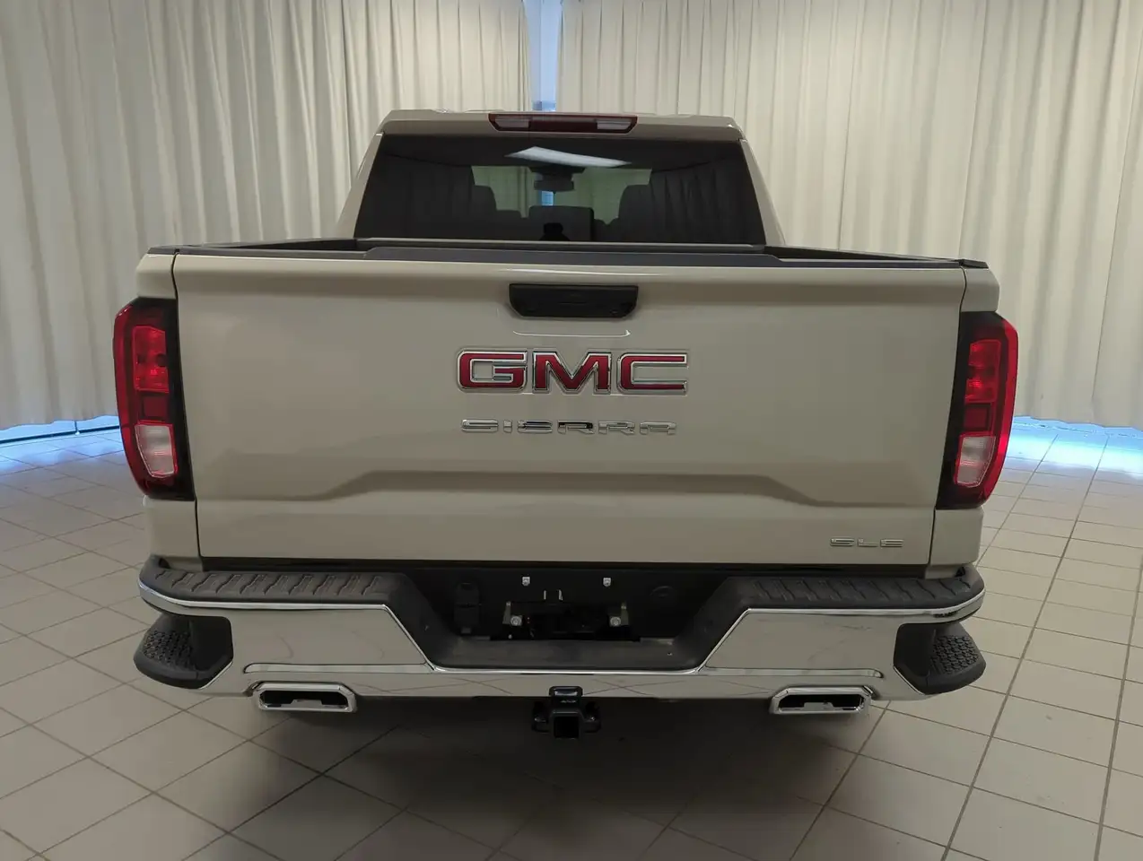 GMC Sierra 1500 fotografie GMC Sierra 1500