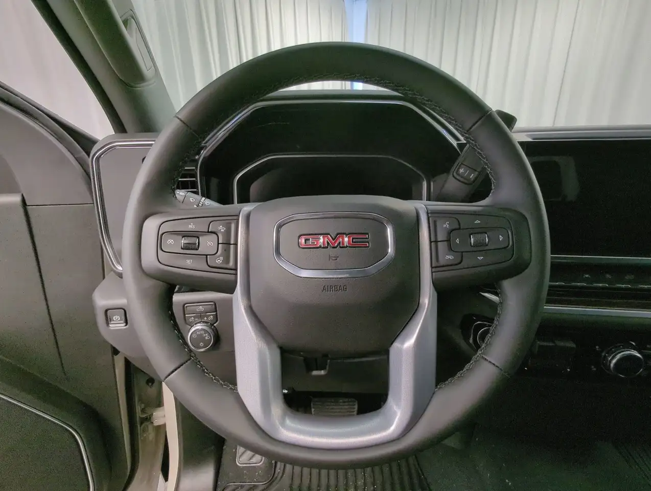 GMC Sierra 1500 fotografie GMC Sierra 1500