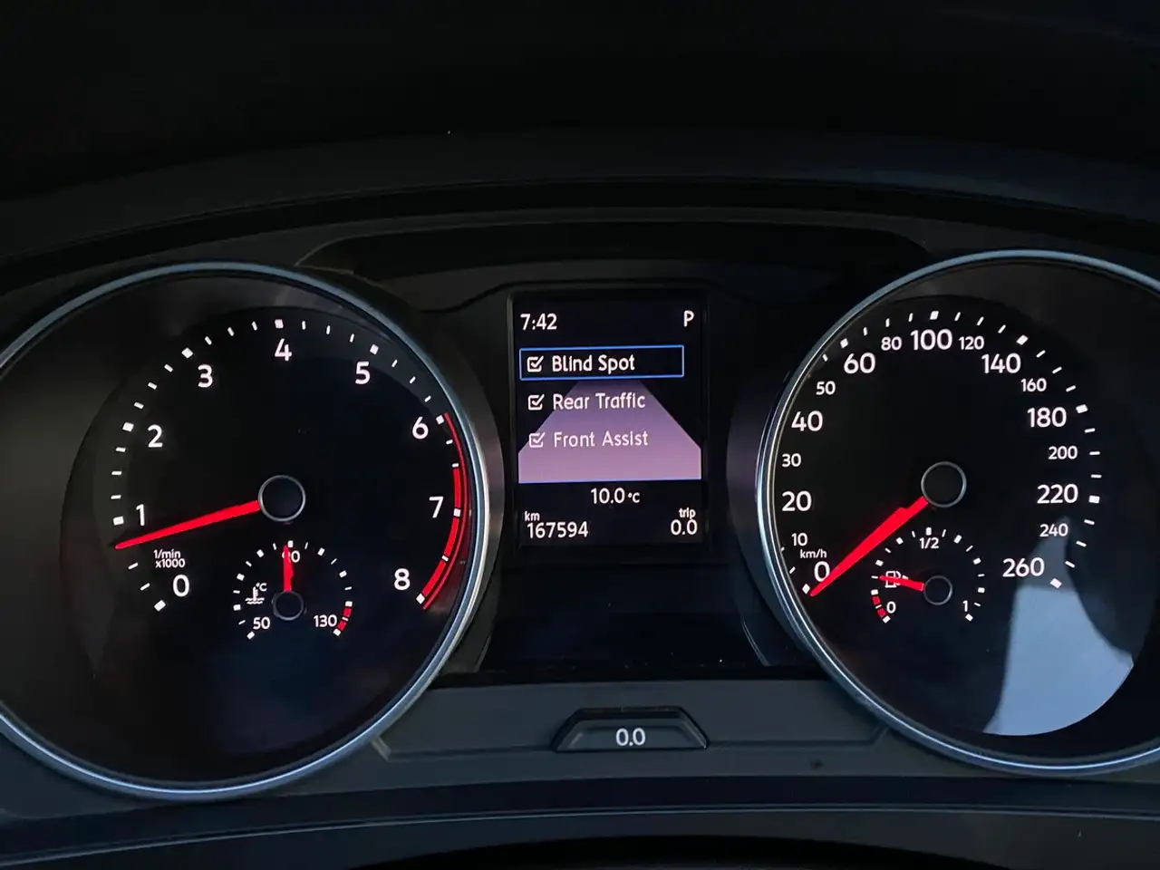 Volkswagen Tiguan снимка Volkswagen Tiguan