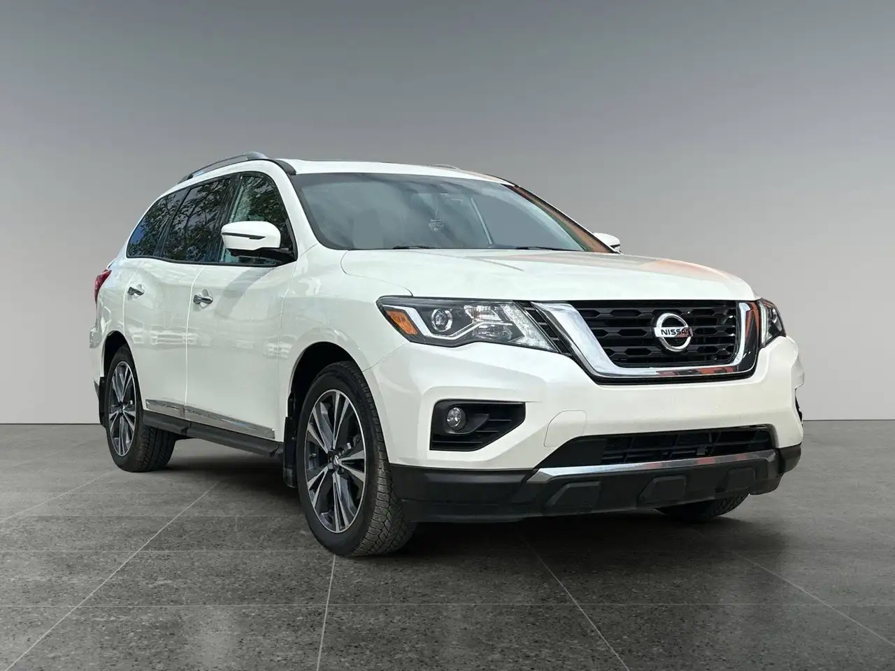 Nissan Pathfinder fotografie Nissan Pathfinder