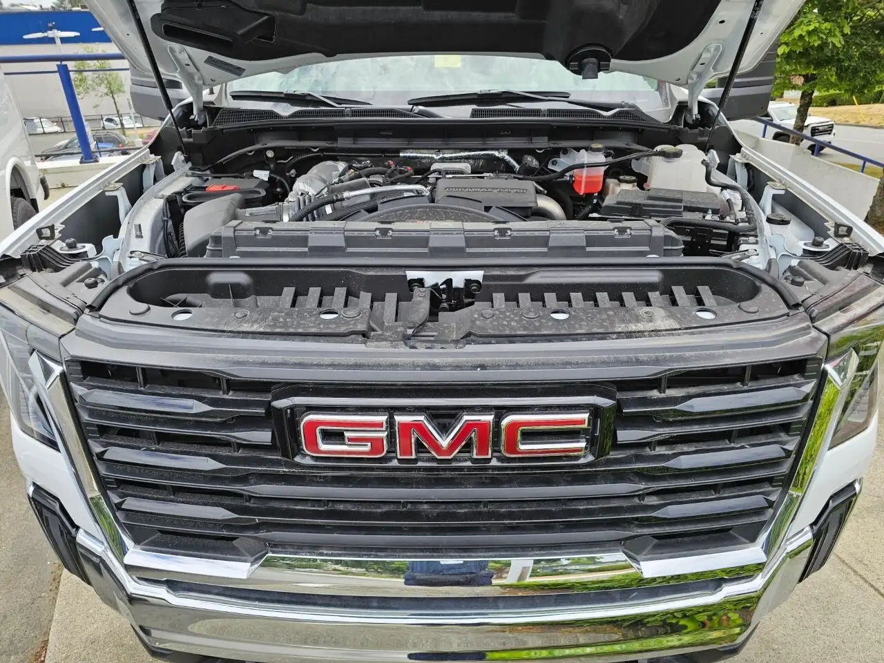 GMC Sierra 3500HD снимка GMC Sierra 3500HD